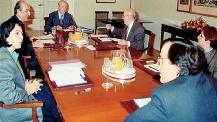 Ιστορικό ντοκουμέντο-φωτιά για το Σκοπιανό: Οι άγνωστοι διάλογοι στο Προεδρικό