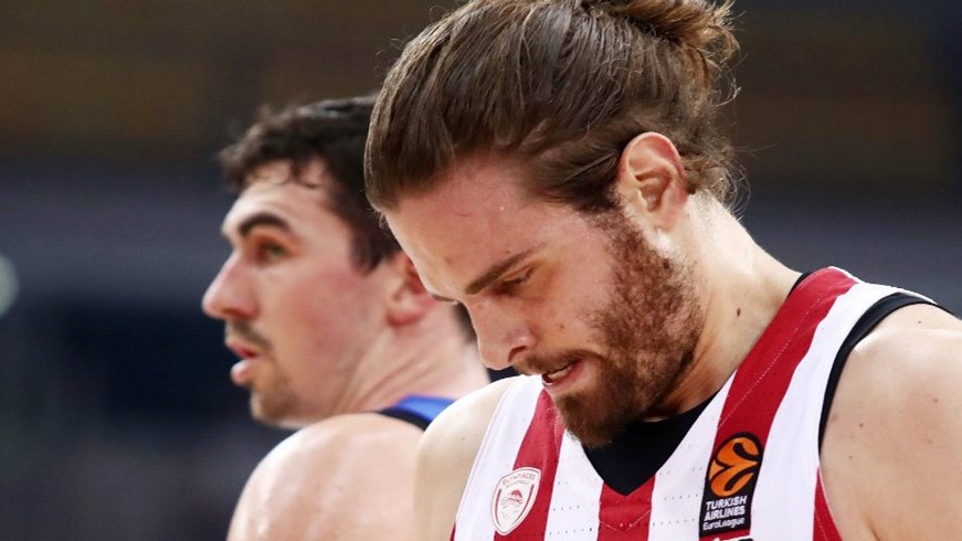 Η ΚΑΕ Ολυμπιακός για τον Μπόγρη: «Καταδικάζουμε κάθε μορφή βίας, υπό εξέταση το συμβάν”