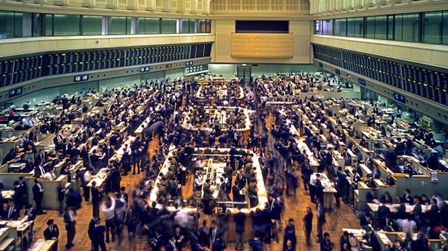 Η βουτιά της Wall Street παρασύρει και το χρηματιστήριο του Τόκιο