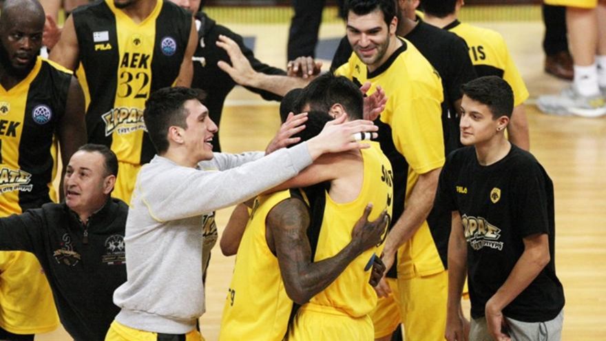 Προκρίθηκε στο παρά… 7″ η ΑΕΚ δια χειρός Σάκοτα