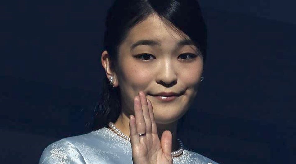 Η πριγκίπισσα της Ιαπωνίας ανέβαλε τον γάμο της και οι φήμες οργιάζουν