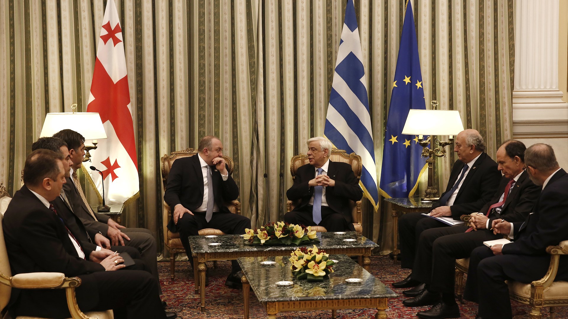 Τριπλό, αυστηρό μήνυμα Παυλόπουλου σε Άγκυρα, Σκόπια και Τίρανα