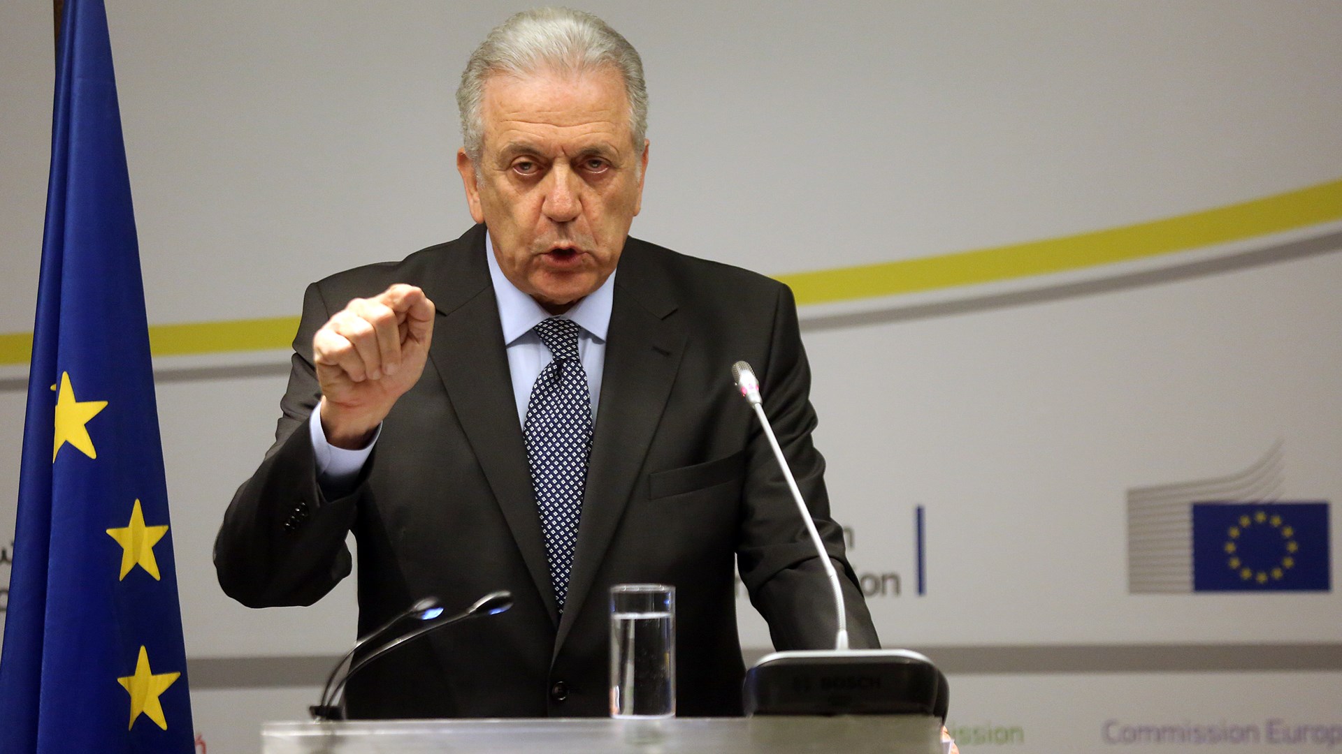 Αβραμόπουλος για Novartis: Ψευδομάρτυρες με κουκούλα με εμπλέκουν- Είναι άθλια σκευωρία- ΒΙΝΤΕΟ