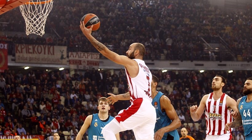 Ρεάλ – Ολυμπιακός 20-21 (10′)