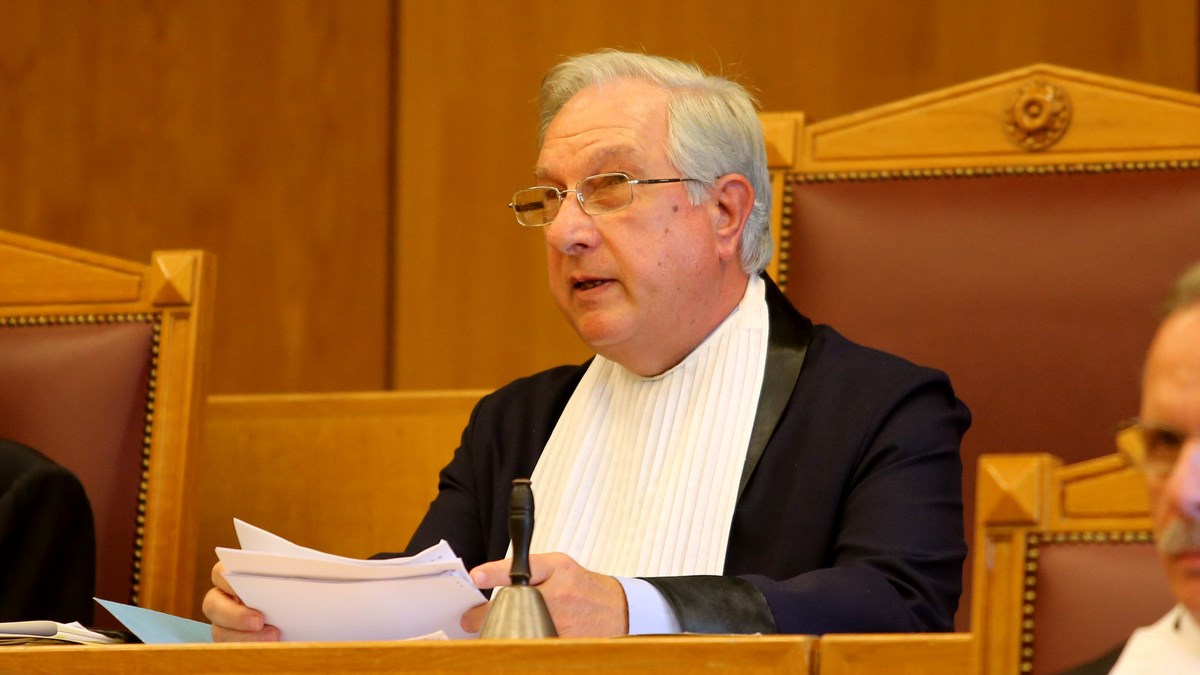 Πρόεδρος ΣτΕ σε δικαστές: Κάντε τη δουλειά σας αγνοώντας τις προσβολές