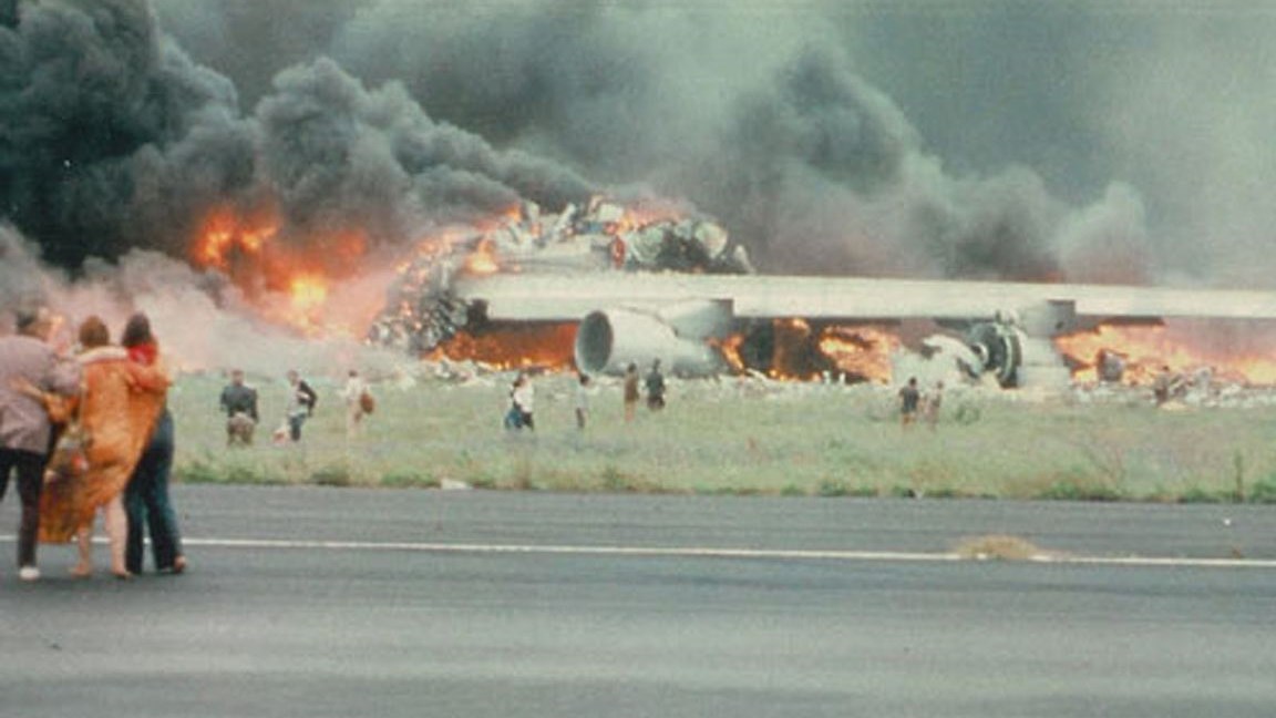 Αφιέρωμα enikos.gr: Πολύνεκρα αεροπορικά δυστυχήματα- Αυτές είναι οι μεγαλύτερες αεροπορικές τραγωδίες – ΒΙΝΤΕΟ