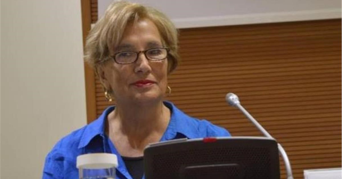 Πέθανε η συγγραφέας Λίμπυ Τατά Αρσέλ – Έκανε βιβλίο την τραγική ιστορία της οικογένειάς της