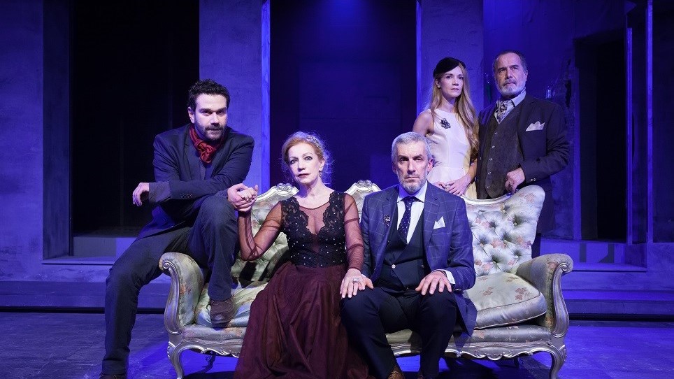 Ο κατά Τσουλάτζε «Άμλετ» μαγεύει το κοινό