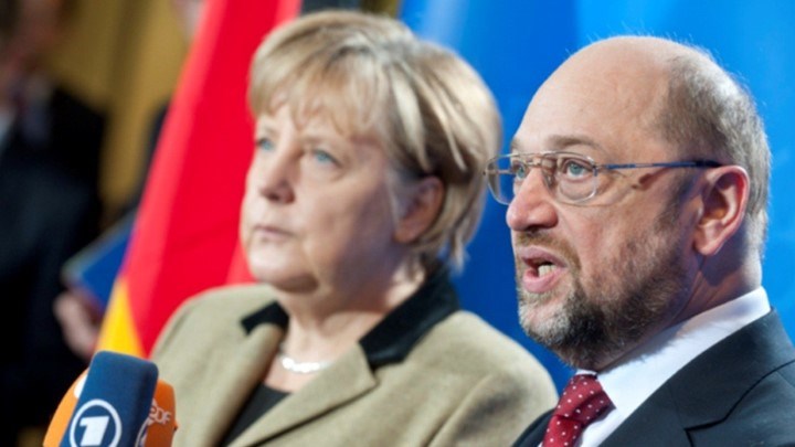 Γερμανία: Καταποντίζονται στις δημοσκοπήσεις τα κόμματα των Μέρκελ και Σουλτς