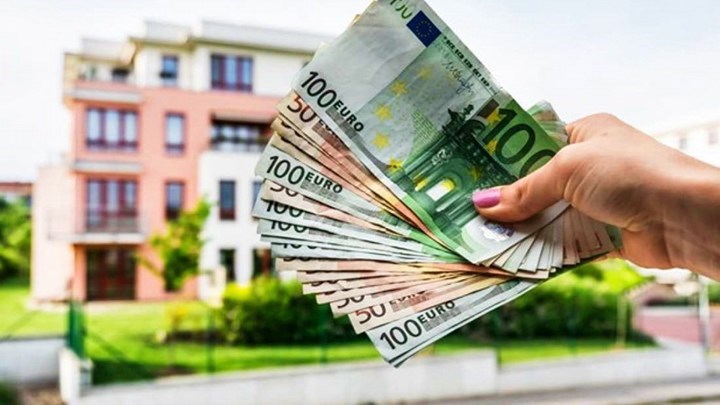 Έως και 4 ενοίκια πληρώνουν χαράτσι στην Εφορία οι ιδιοκτήτες ακινήτων