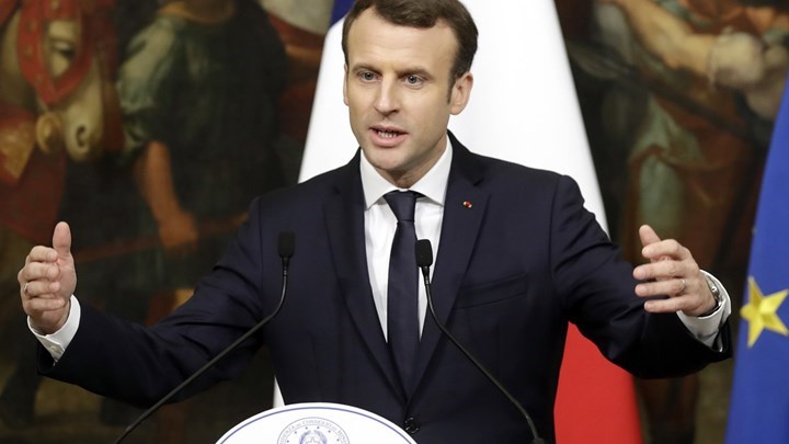 Μακρόν: Θα βομβαρδίσουμε τη Συρία αν αποδειχθεί χρήση χημικών