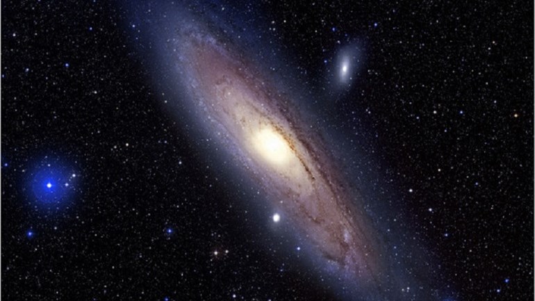 Όχι, η Ανδρομέδα δεν είναι πια ο … «μεγάλος αδελφός» της Γης  – ΒΙΝΤΕΟ