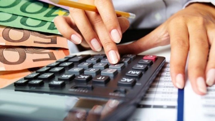 Μόνο εννέα αιτήσεις ελεύθερων επαγγελματιών για ένταξη στις 120 δόσεις έχουν ολοκληρωθεί