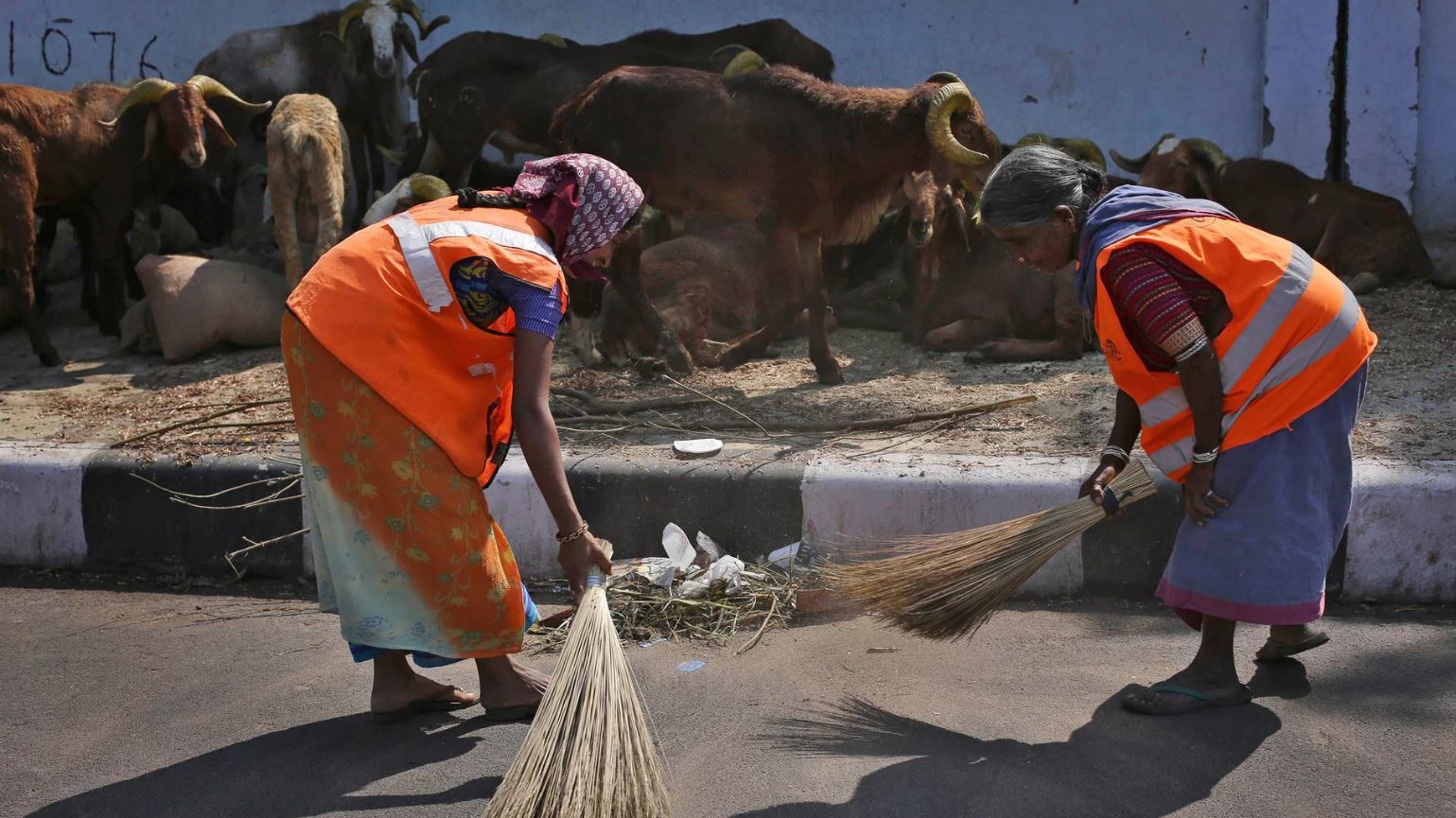 Έπιασαν «στα πράσα» Ινδό υπουργό να κάνει αυτό που απαγορεύει – ΦΩΤΟ