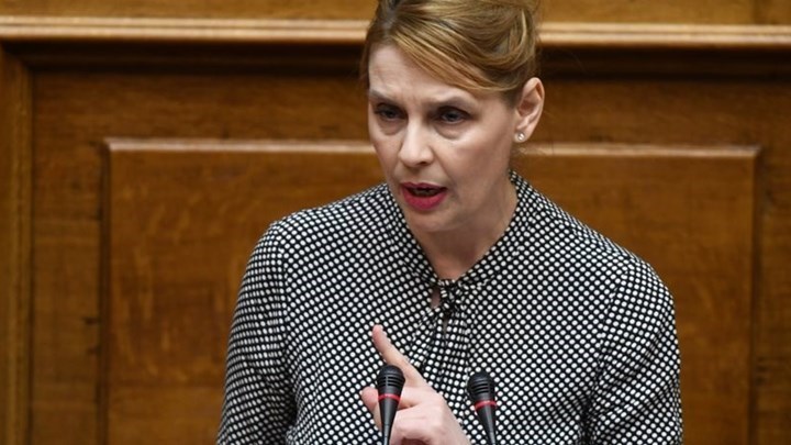 Νέα “καρφιά” της Παπακώστα: Η ΝΔ λειτουργούσε με κανόνες – Αυτό φαίνεται να αλλάζει