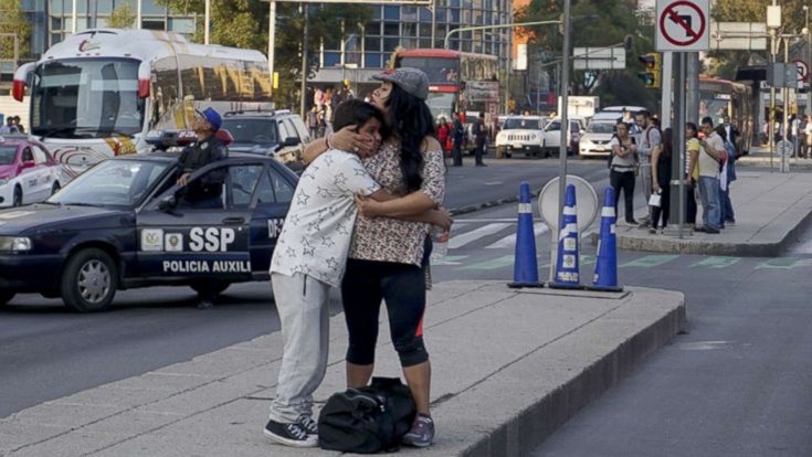 Ισχυρός σεισμός 7,5 Ρίχτερ τρομοκρατεί το Μεξικό