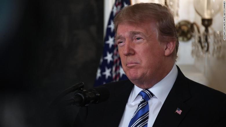 Ο Τραμπ επιμένει: “Οι συνεργάτες μου δεν έκαναν τίποτα παράνομο”