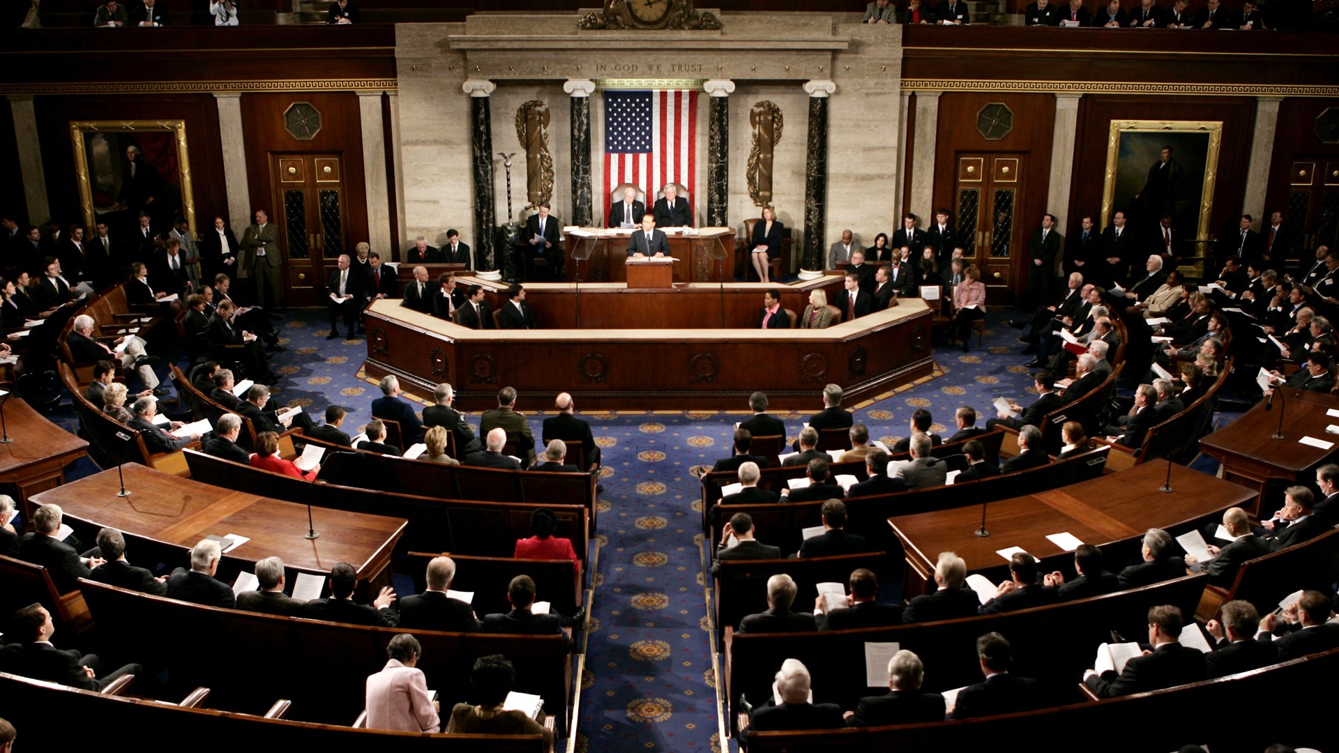 ΗΠΑ: Διακομματική συναίνεση απέναντι στην “απειλητική και συστηματική επίθεση της Ρωσίας”