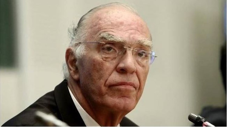 Λεβέντης: Έχουμε γίνει «τσογλάνια» που δίνουμε το όνομα «Μακεδονία»