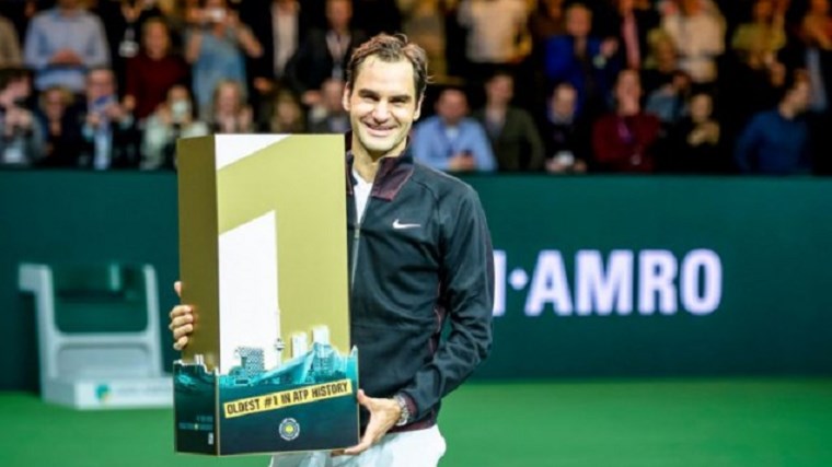 Αποθέωσε τον Φέντερερ ο Τζόκοβιτς