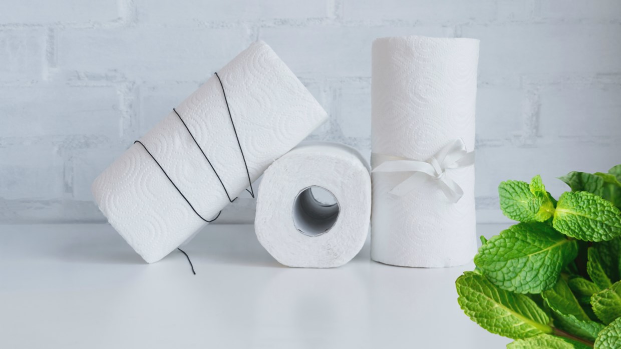 Μην καθαρίσετε ποτέ με χαρτί κουζίνας αυτά τα πράγματα