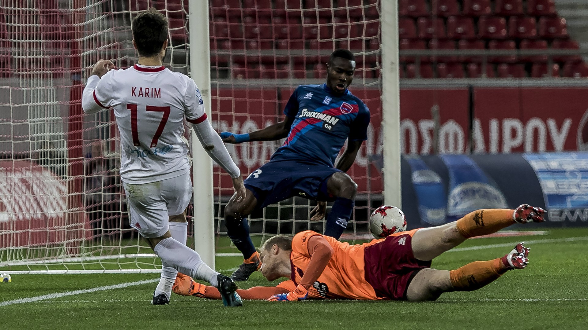 Επιστροφή στις νίκες με Οφόε ο Ολυμπιακός – Κέρδισε με 1-0 τον Πανιώνιο