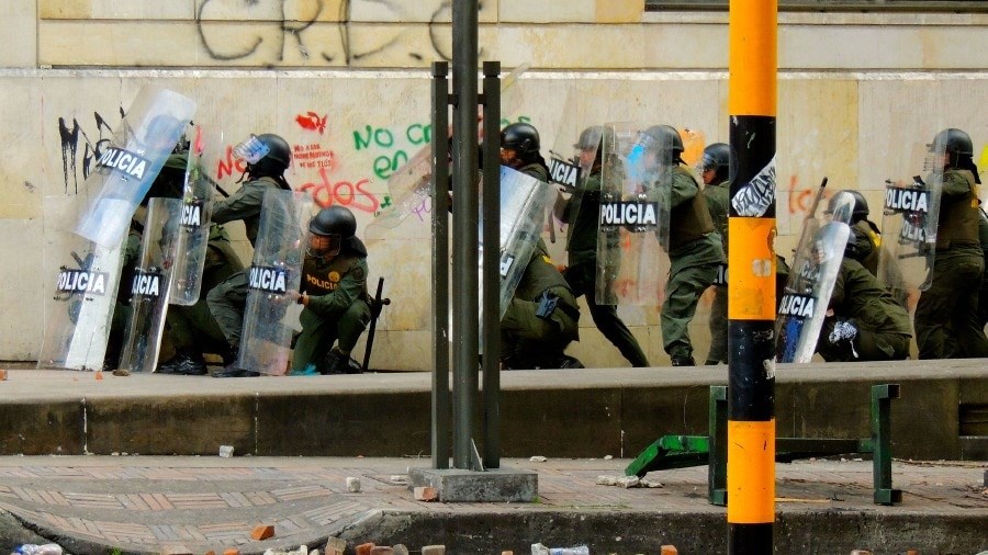 Κρατούμενοι πήραν ομήρους σωφρονιστικούς υπαλλήλους σε φυλακή στο Ρίο ντε Τζανέιρο