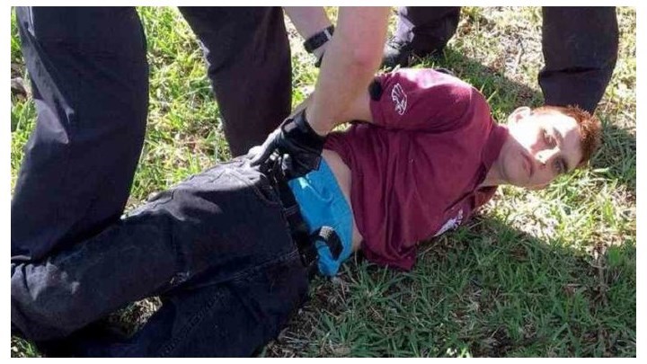 Σοκαρισμένο το ζευγάρι που φιλοξενούσε τον μακελάρη της Φλόριντα: Είχαμε αυτό το τέρας κάτω από τη στέγη μας…