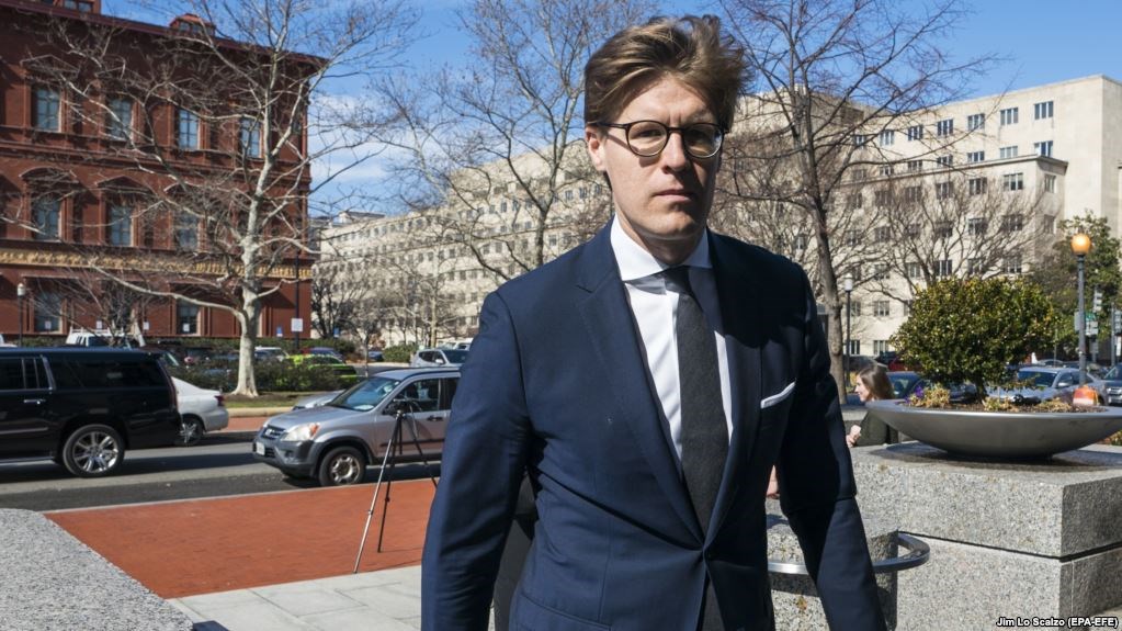 Δικηγόρος ομολόγησε ότι είπε ψέματα στο FBI σχετικά με την ανάμειξη της Ρωσίας στις αμερικανικές εκλογές