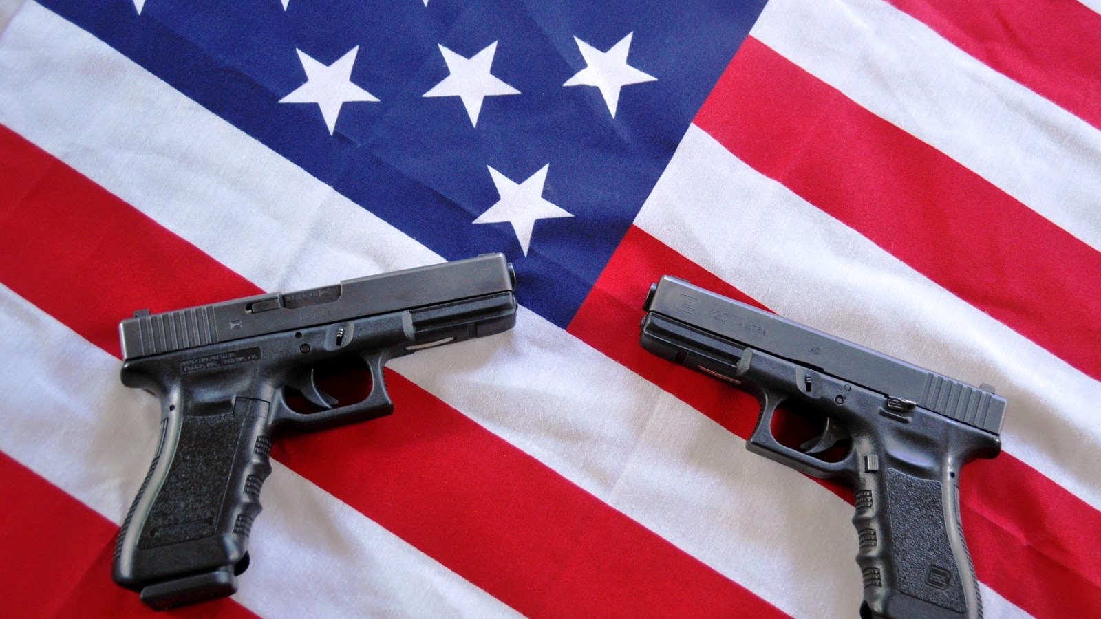 Δύο στους τρεις Αμερικανούς επιθυμούν αυστηρότερη νομοθεσία για τα όπλα