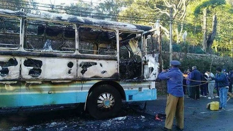 Δεκαεννέα τραυματίες από έκρηξη σε λεωφορείο στη Σρι Λάνκα – ΦΩΤΟ