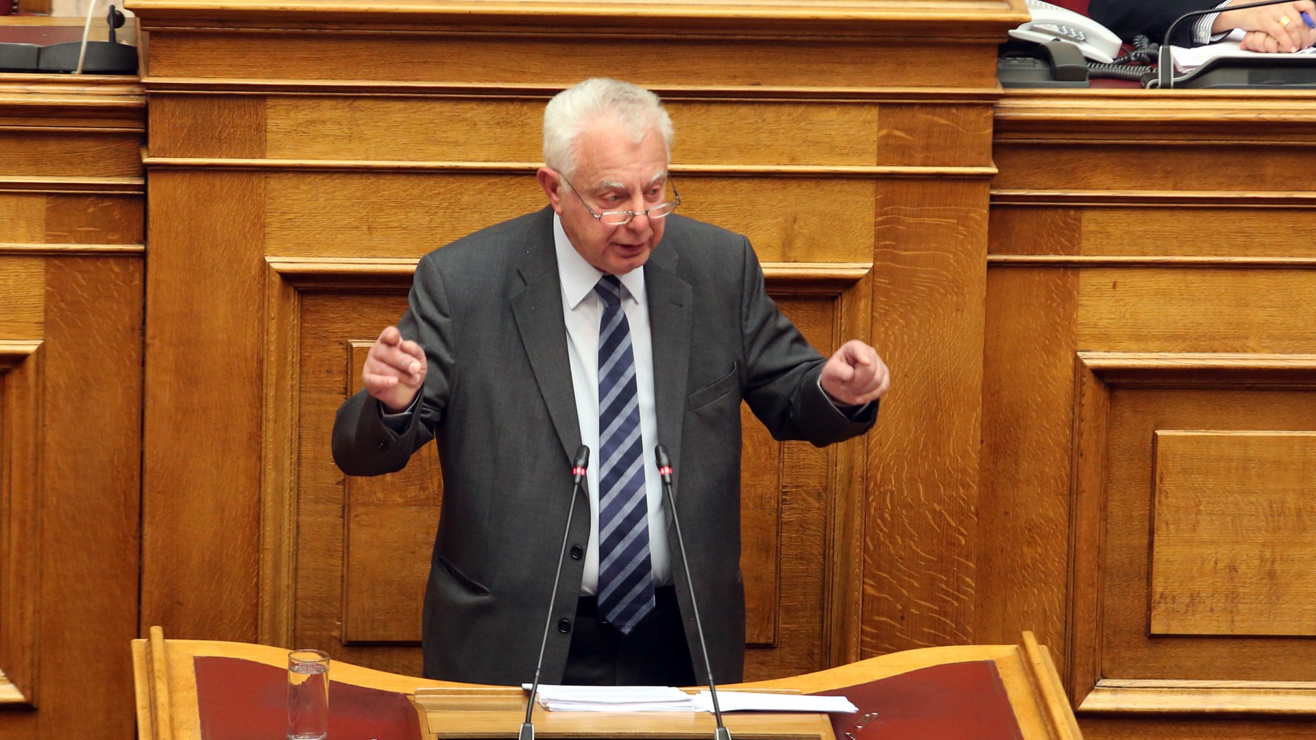 Φορτισμένη συγκινησιακά η ομιλία Πικραμμένου:  Περίμενα μεγαλύτερο σεβασμό στο πρόσωπό μου – “Έσπασε” η φωνή του – ΒΙΝΤΕΟ