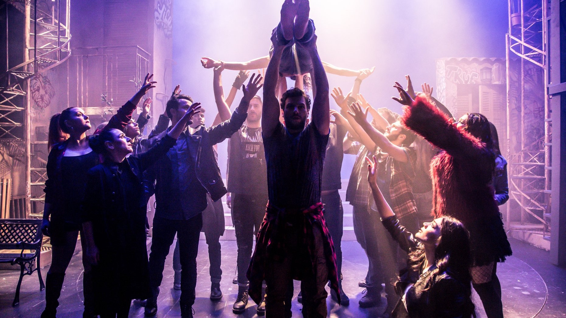 Πώς σχολιάζει η Ελληνική Ένωση για τα Δικαιώματα του Ανθρώπου τη μήνυση Μητροπολίτη κατά της παράστασης “Jesus Christ Superstar”