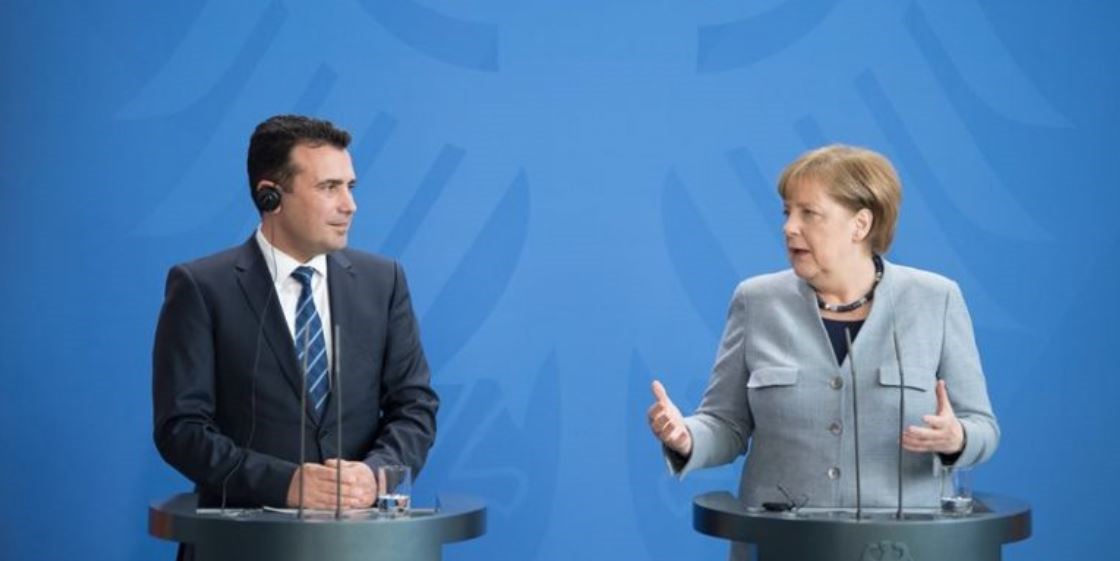 Η στιγμή που η Μέρκελ αποκάλεσε “Μακεδόνα” τον Σκοπιανό πρωθυπουργό – ΒΙΝΤΕΟ