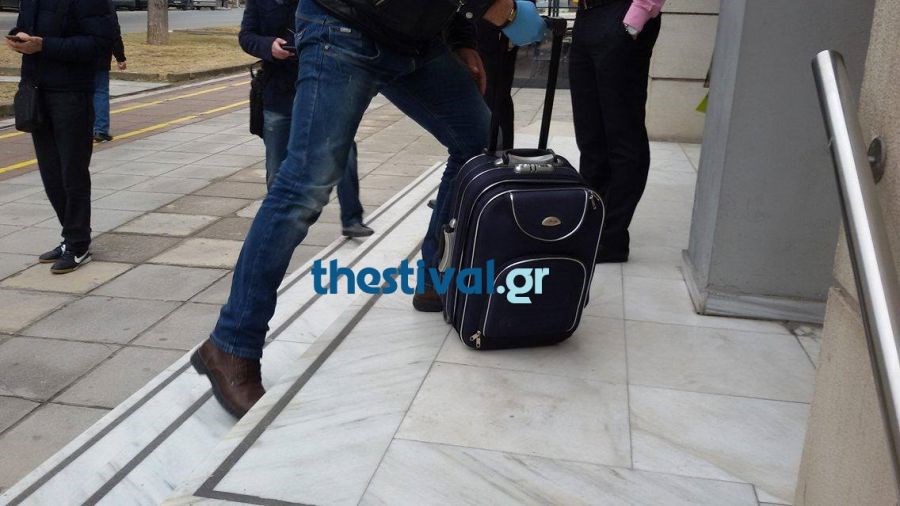 Μία εγκαταλελειμμένη βαλίτσα προκάλεσε την κινητοποίηση της Αστυνομίας