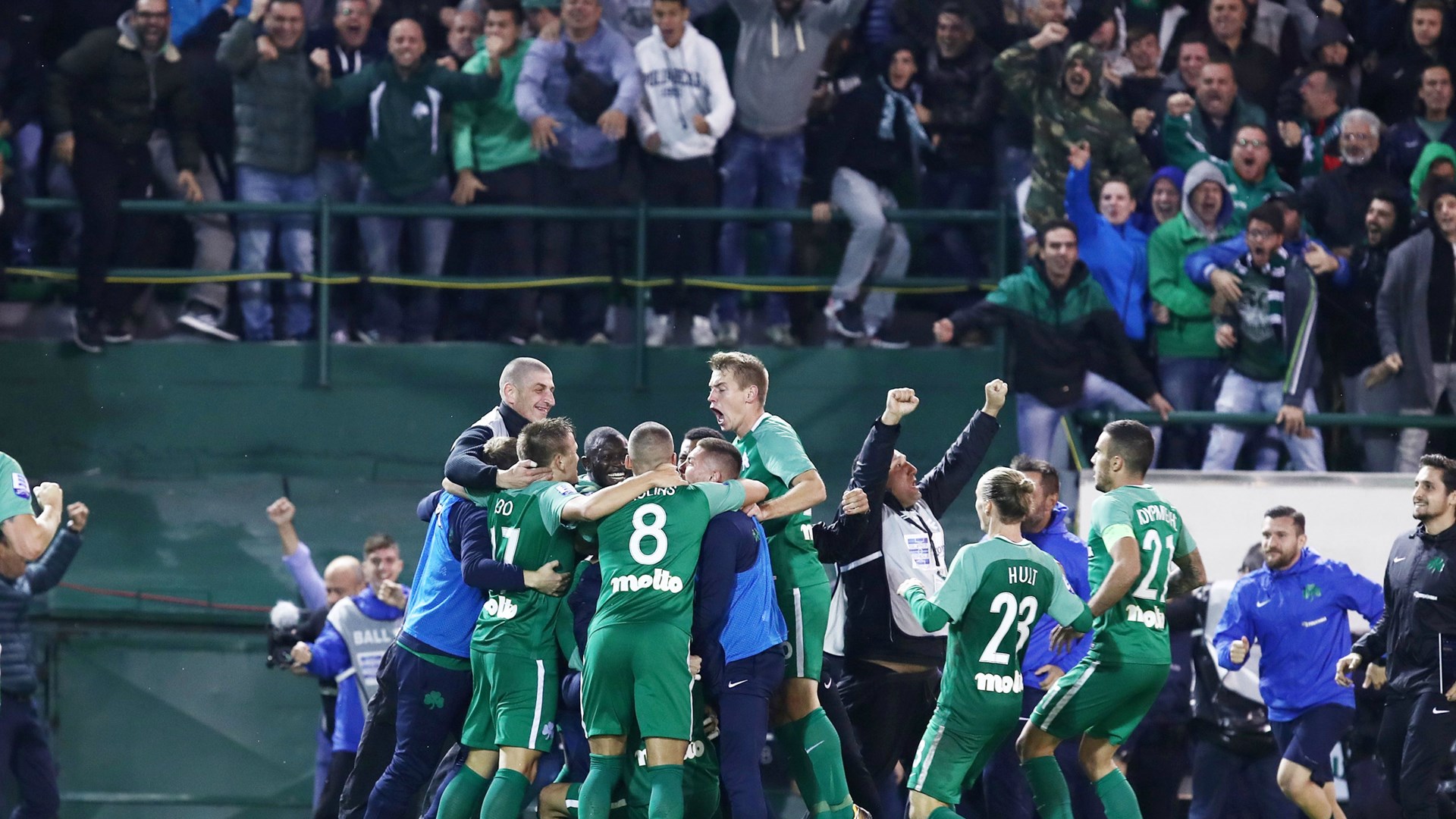 Παίκτες Παναθηναϊκού: “Άμεσα λύση, αλλιώς δραστικά μέτρα”