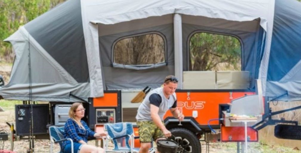 Το τροχόσπιτο που συναρμολογείται σε λιγότερο από… 2 λεπτά – ΒΙΝΤΕΟ