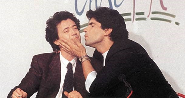 Ο Μπέζος αποκαλύπτει γιατί δεν θα συμμετείχε σε ριμέικ των “Απαράδεκτων” – ΒΙΝΤΕΟ