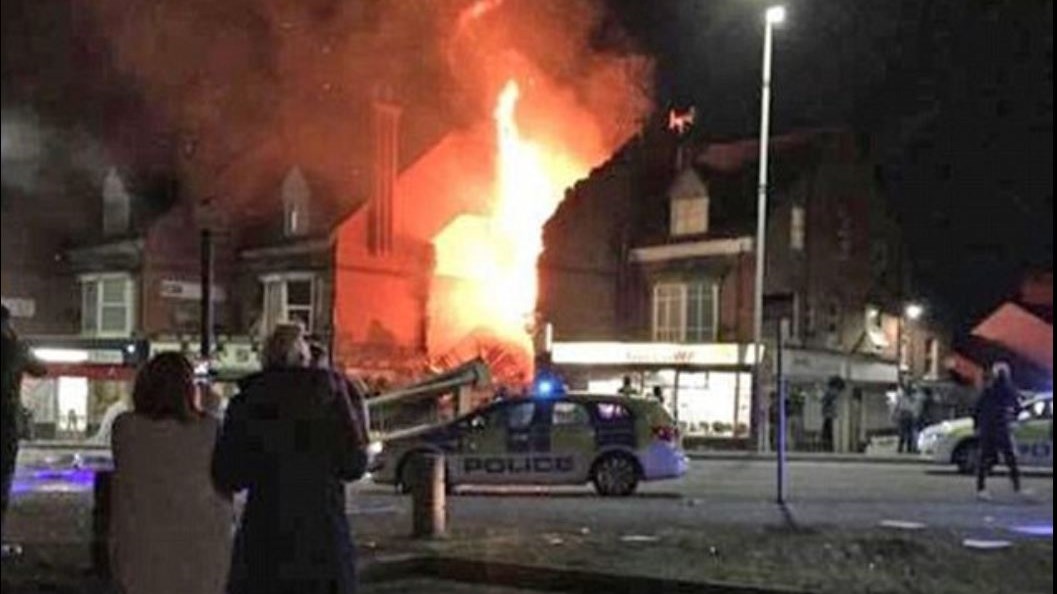 Έκρηξη σε κτίριο στο Λέστερ – ΦΩΤΟ – ΒΙΝΤΕΟ