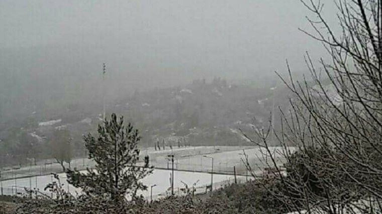 Μαίνεται η κακοκαιρία – Πού θα βρέξει και πού θα χιονίσει