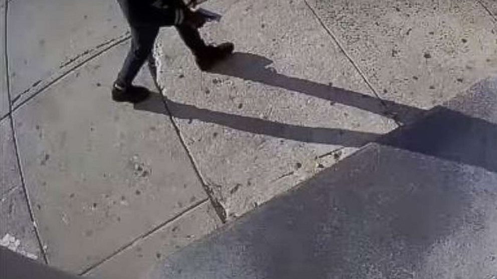 Βίντεο – ντοκουμέντο: Ένοπλος έφηβος προσπαθεί να μπει σε σχολείο στις ΗΠΑ