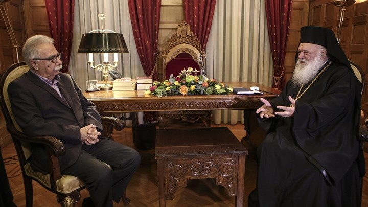 Κόντρα Γαβρόγλου – Ιερώνυμου για την τροπολογία που ρυθμίζει θέματα του Πανελληνίου Ιερού Ιδρύματος Ευαγγελιστρίας Τήνου