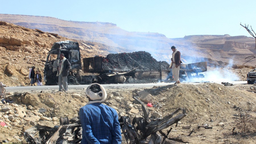 Έξι στρατιωτικοί σκοτώθηκαν «κατά λάθος» σε αεροπορική επιδρομή της συμμαχίας στην Υεμένη