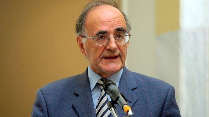 “Βόμβα” Σούρλα: Μου είχαν προτείνει 500 εκατ. δρχ. για να βγάλω στην αγορά εμβόλια – ΒΙΝΤΕΟ