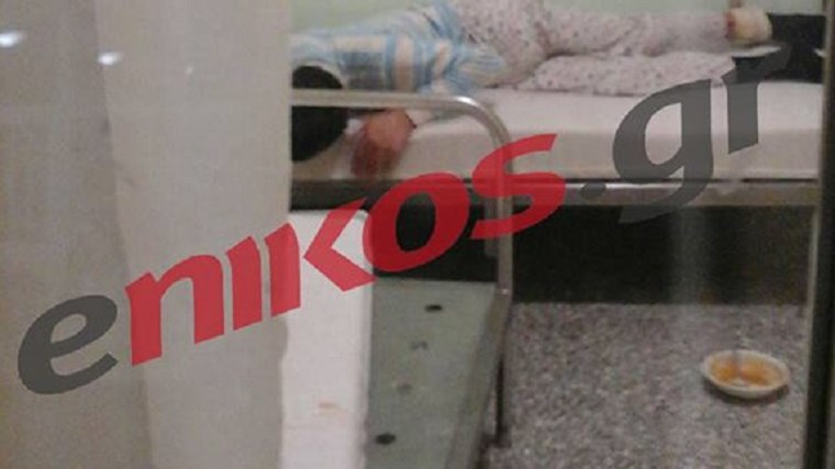 Σοκαριστικές ΦΩΤΟ: Δένουν άτομα με αυτισμό στα κρεβάτια – Τι απαντά το Υπουργείο Εργασίας στην αποκάλυψη του enikos.gr