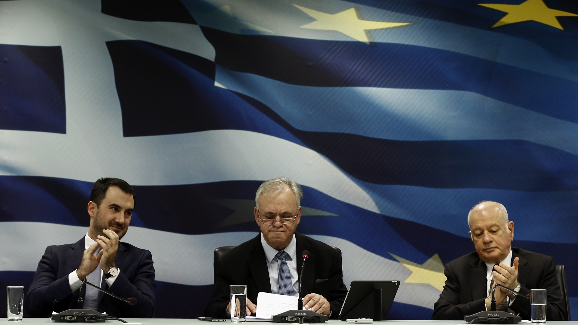 Δραγασάκης: Ο Παπαδημητρίου δεν ήρθε στην Ελλάδα ούτε για χρήματα, ούτε για δόξα – ΒΙΝΤΕΟ