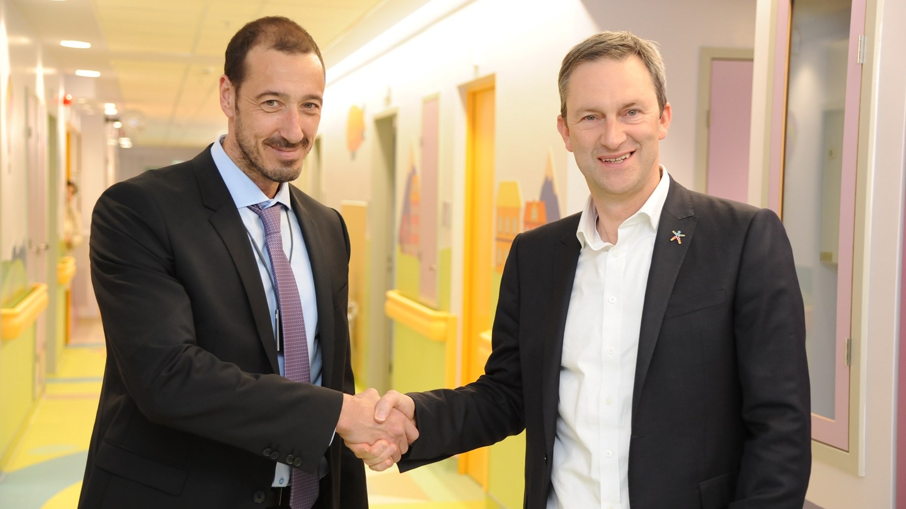 Ο ΟΠΑΠ συνεχίζει το έργο του για τα παιδιά – Σε λειτουργία η πλήρως ανακαινισμένη Β’ Παιδιατρική Νοσηλευτική Μονάδα στο παιδιατρικό νοσοκομείο «Παναγιώτη & Αγλαΐας Κυριακού»