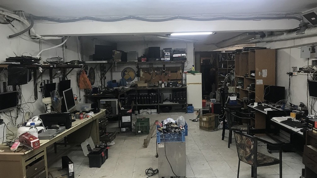 Μεγάλο χτύπημα στα παράνομα «φρουτάκια» από την ΕΛ.ΑΣ: Εξαρθρώθηκε μια από τις μεγαλύτερες εγκληματικές οργανώσεις στη χώρα