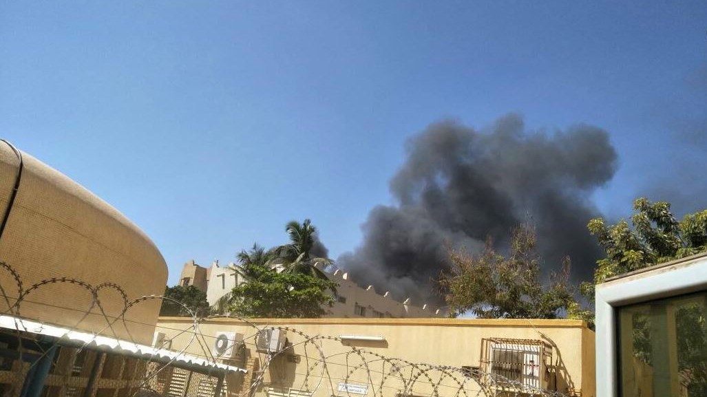 Μπουρκίνα Φάσο: Εκρήξεις και πυροβολισμοί κοντά στη γαλλική πρεσβεία- ΦΩΤΟ- ΤΩΡΑ