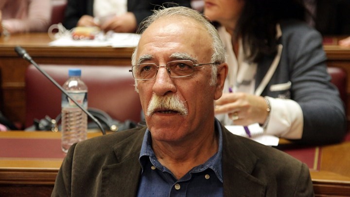 Αποκάλυψη Βίτσα: Τα άγνωστα περιστατικά από τη θητεία μου στο υπουργείο Εθνικής Άμυνας